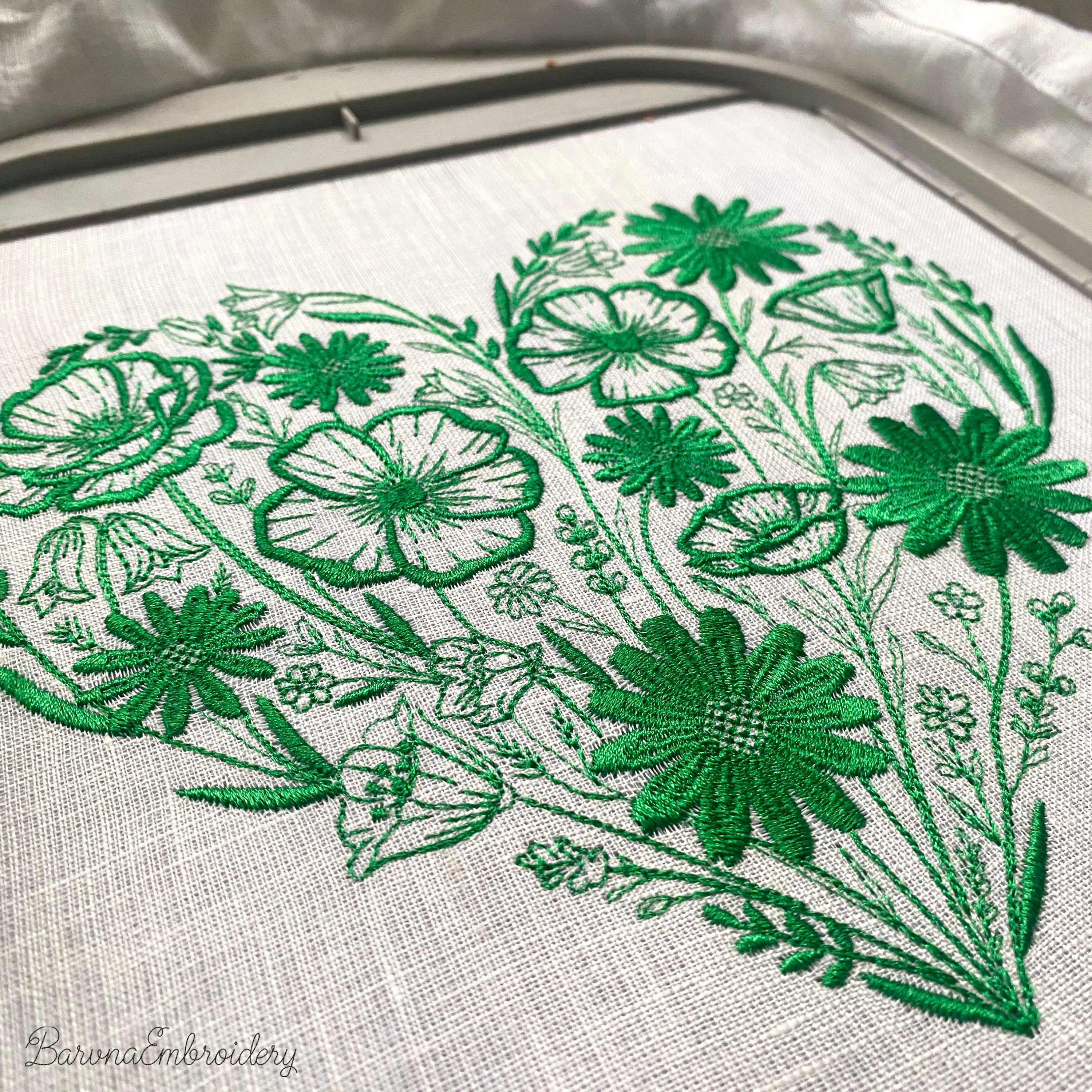 Wildflowers Heart Machine Embroidery Design, Floral Valentine Embroidery File (Instant Download)