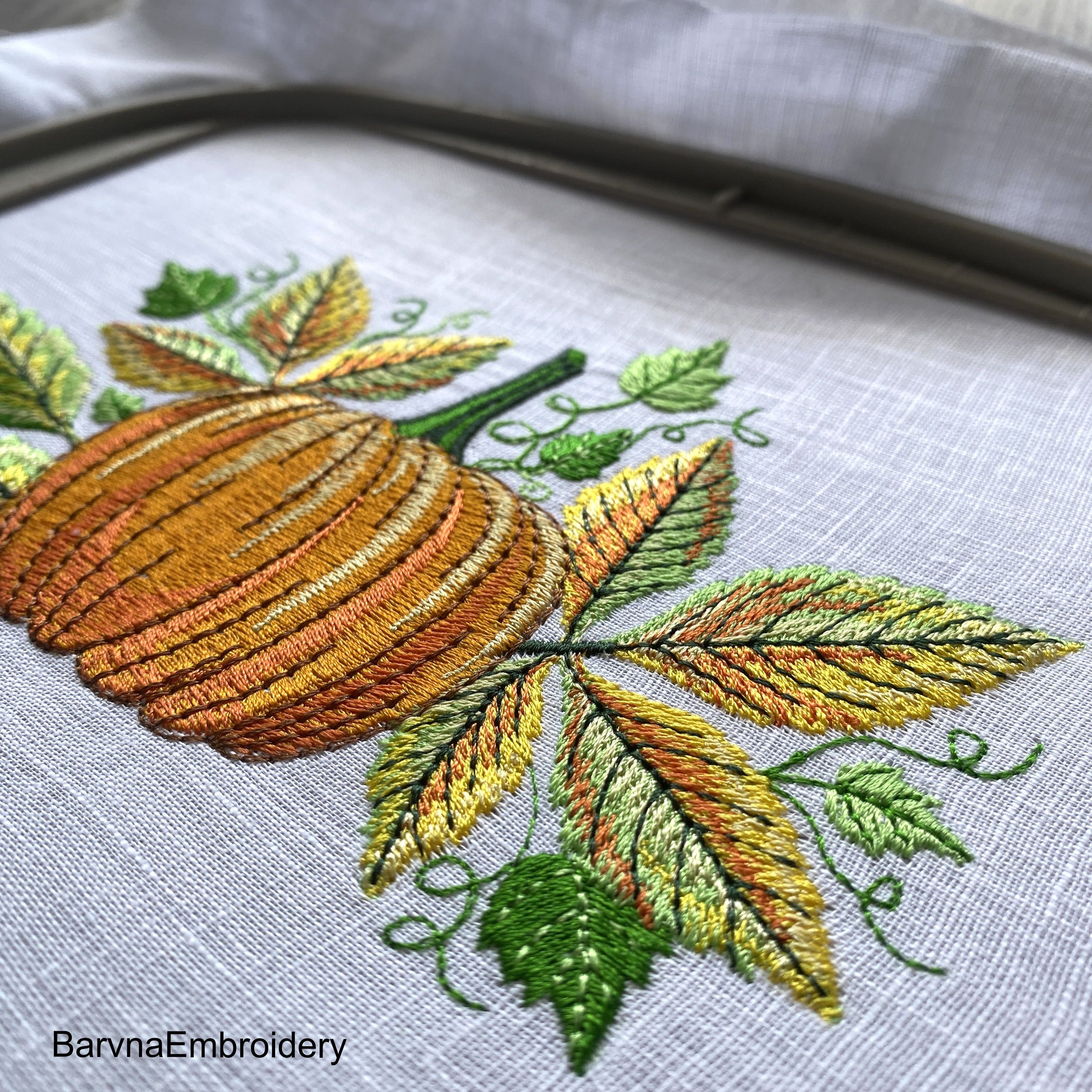 Autumn pumpkin embroidery designs.