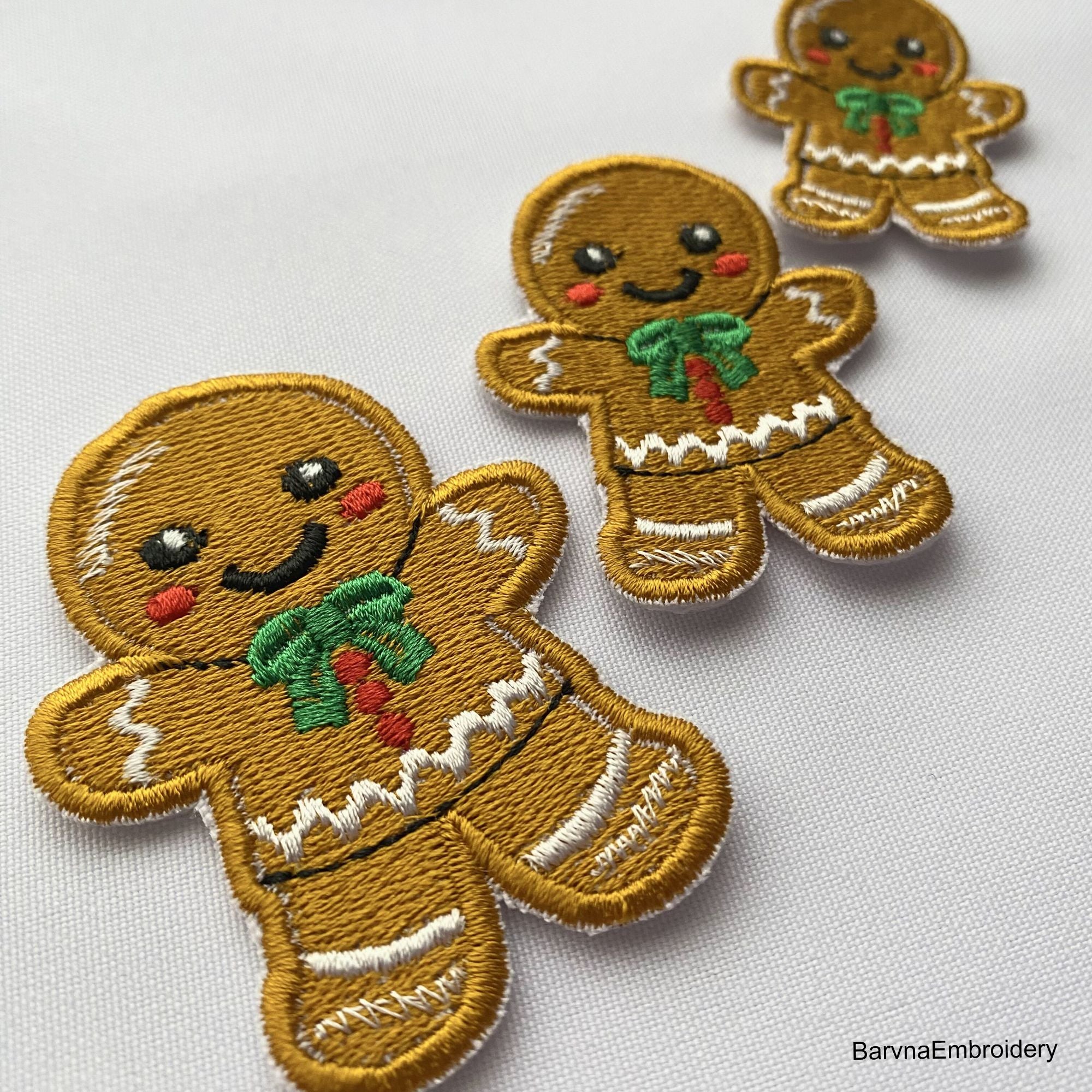 Gingerbread Family Machine Embroidery design, + Patch Gingerbread (Boy and Girl) Christmas embroidery designs.