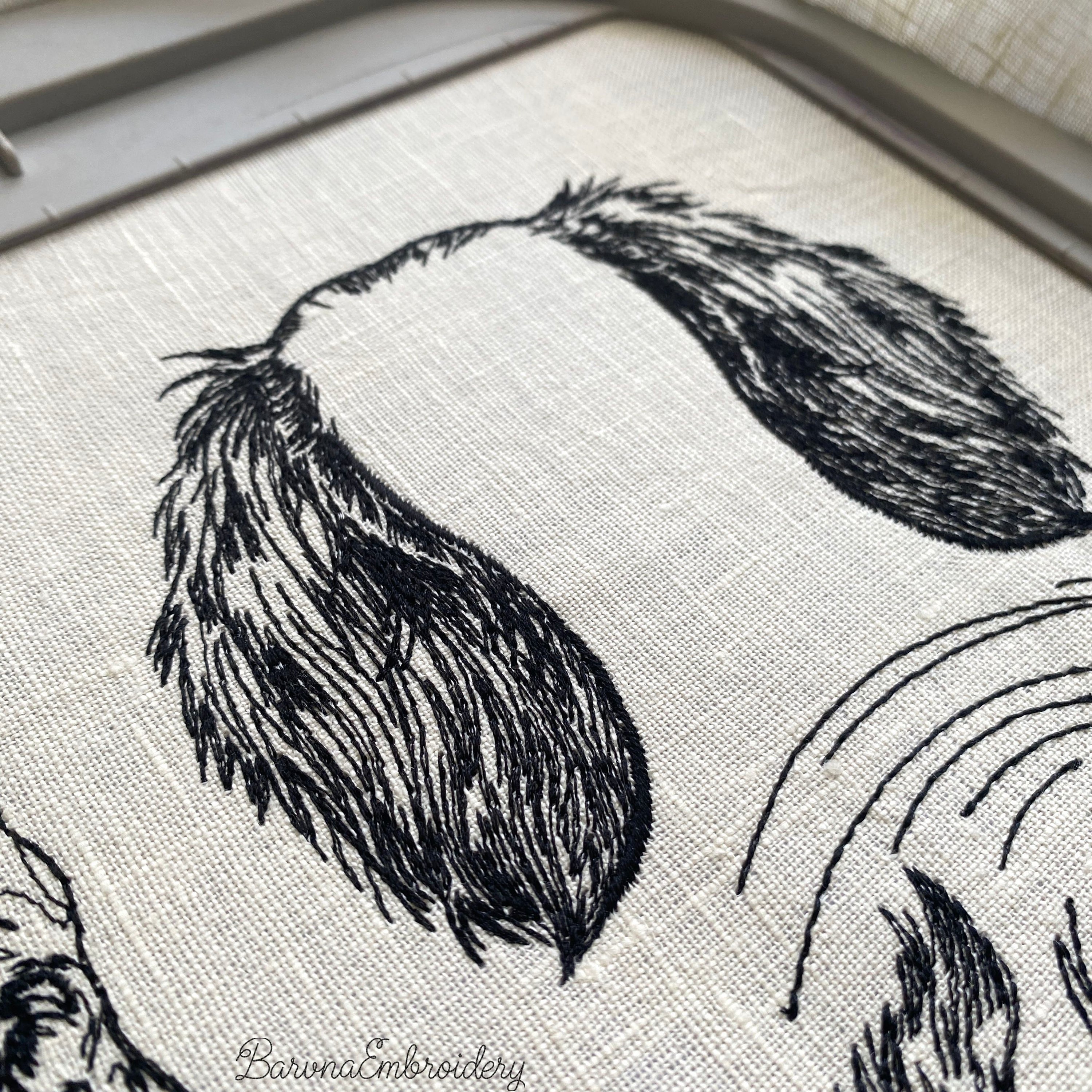 Long haired dachshund ears minimalist embroidery design file.