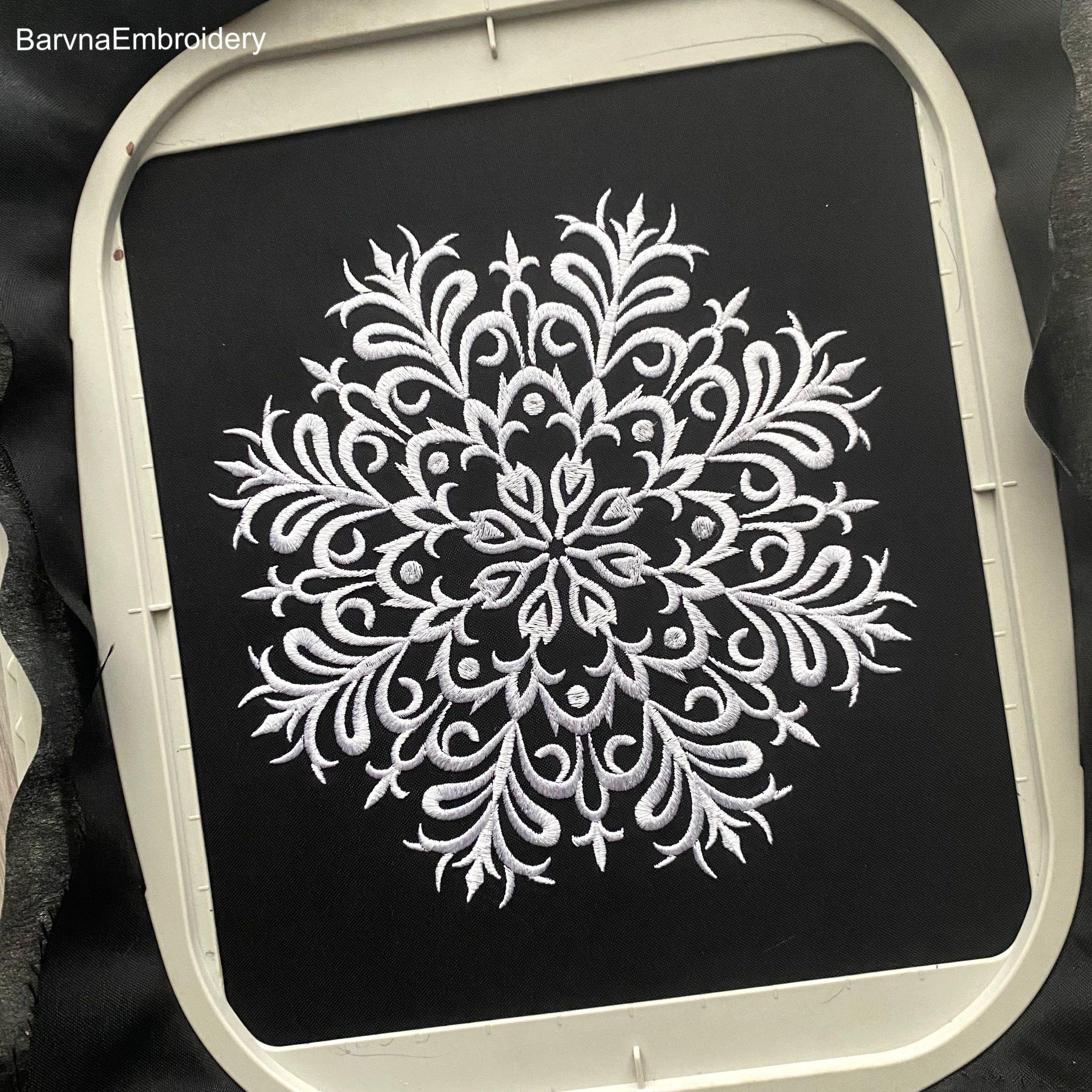 Detailed big snowflake embroidery design – single color machine embroidery file for winter and holiday projects.